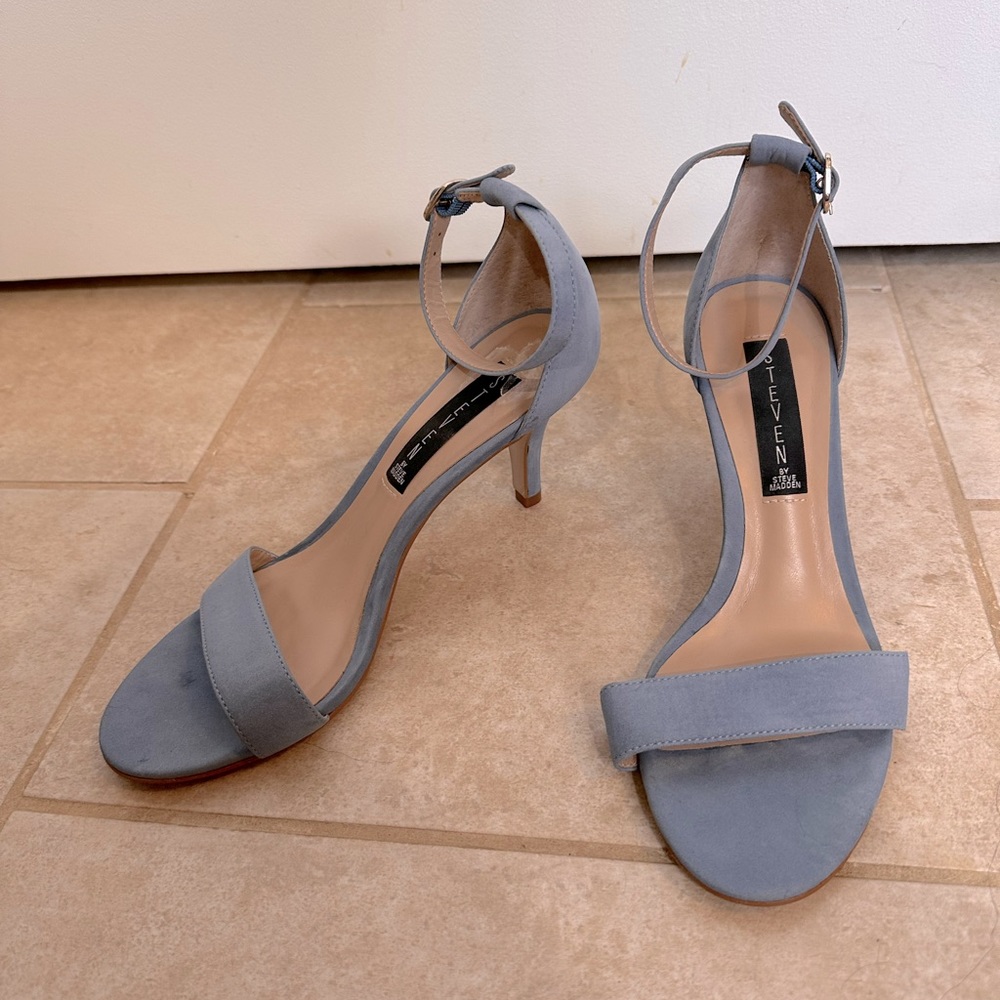 Steve Madden Pale Blue Kitten Heel Sandal